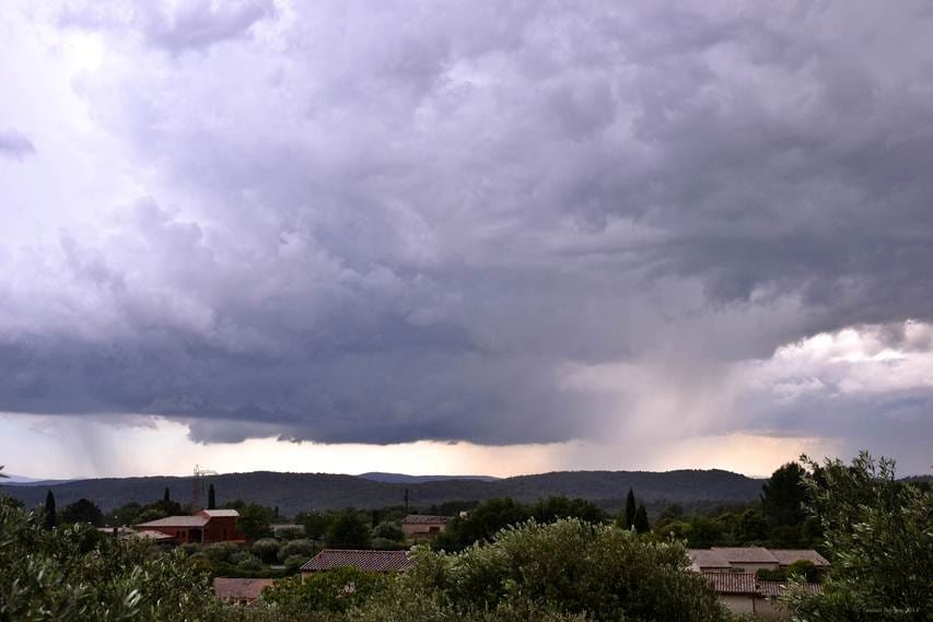 Orages dans le Var le 30 mai 2014. (c) Tristan BERGEN Orages dans le Var le 30 mai 2014. (c) Tristan BERGEN