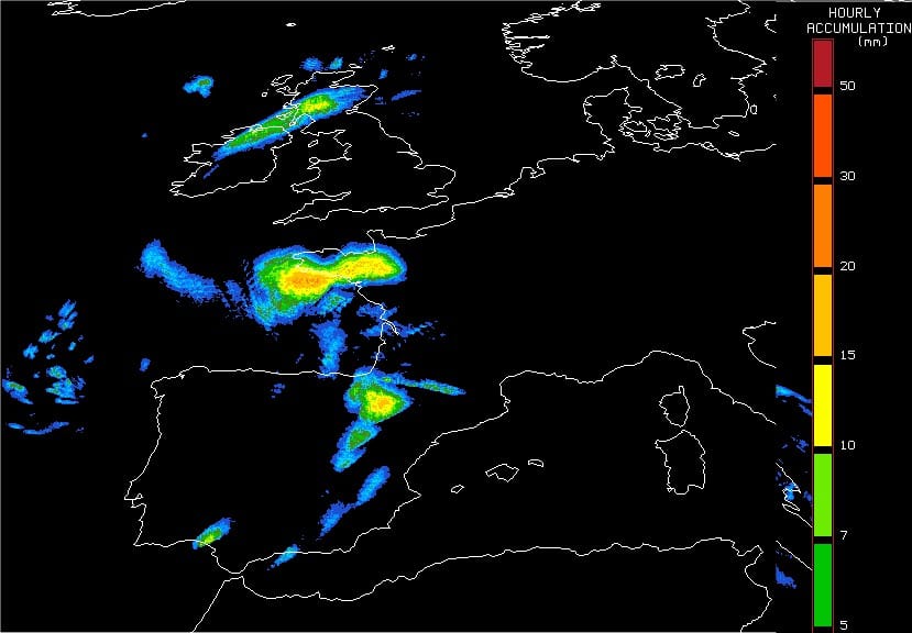 Estimation satellite des pluies - accumulation horaire 7h/8h locales - EUMETSAT SAFNWC Estimation satellite des pluies - accumulation horaire 7h/8h locales - EUMETSAT SAFNWC