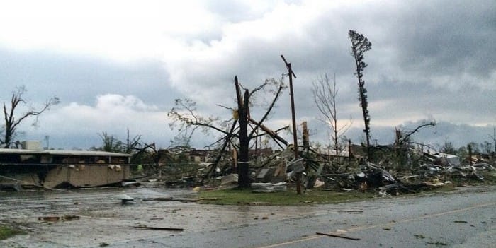 Dégâts causés par la tornade de Mayflower, Arkansas, le 27 avril 2014. (c) @WhistlePig11