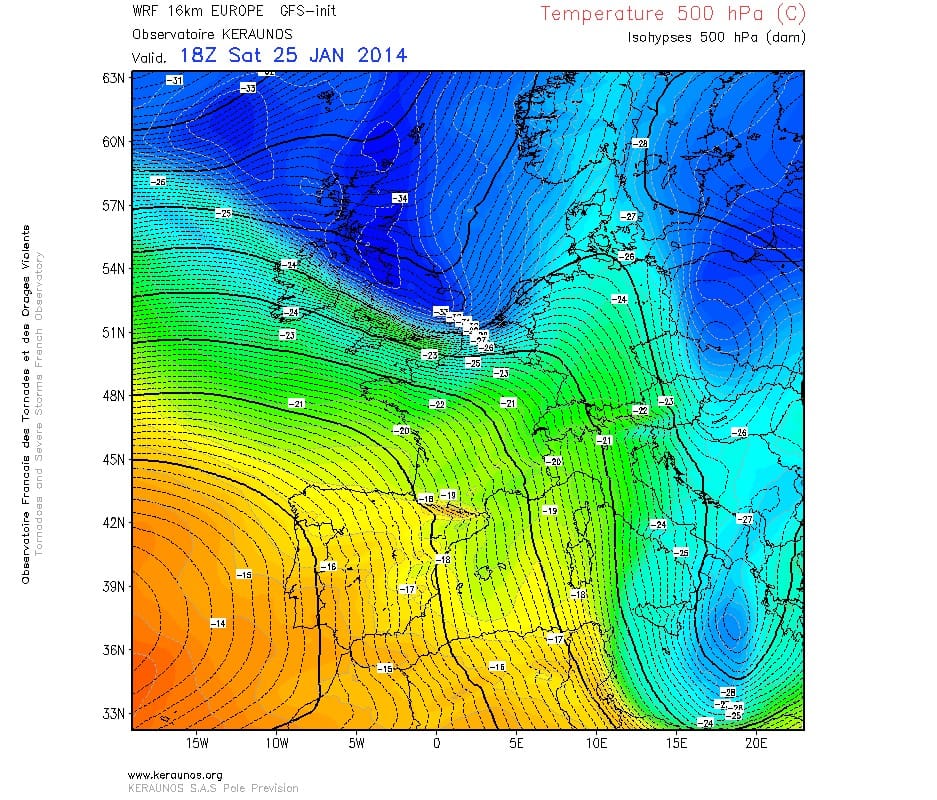 Température à 500 hPa le 25 janvier à 18h TU - run de WRF 16 km de 6h TU - KERAUNOS Température à 500 hPa le 25 janvier à 18h TU - run de WRF 16 km de 6h TU - KERAUNOS