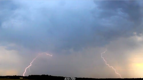 Orage en Indre-et-Loire le matin du 25 juillet 2014. (c) Kevin FILLIN Orage en Indre-et-Loire le matin du 25 juillet 2014. (c) Kevin FILLIN
