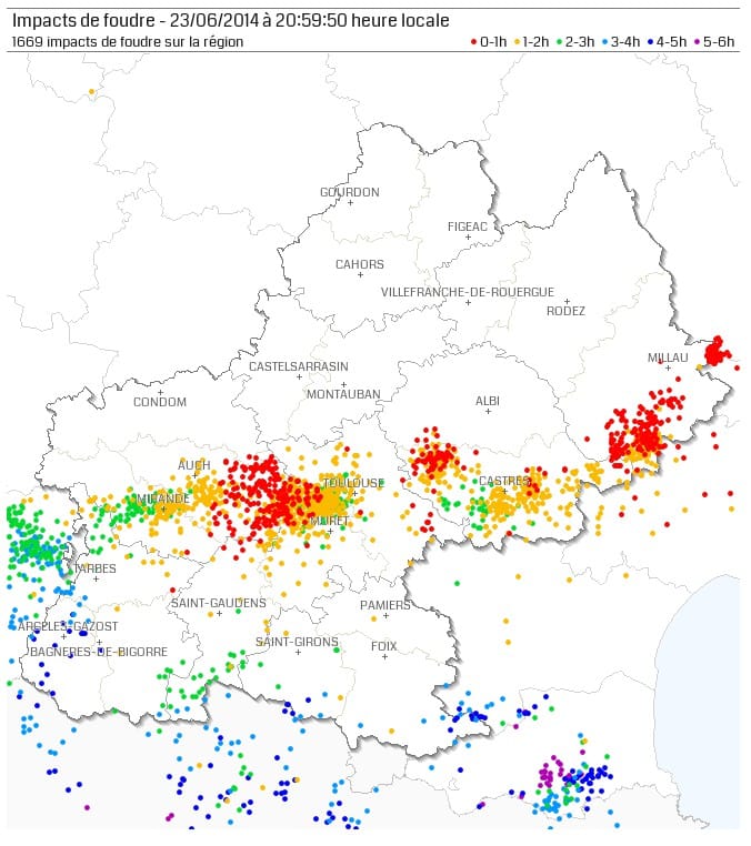 Impacts de foudre détectés en région Midi-Pyrénées le 23 juin 2014 en fin d'après-midi. (c) KERAUNOS Impacts de foudre détectés en région Midi-Pyrénées le 23 juin 2014 en fin d'après-midi. (c) KERAUNOS