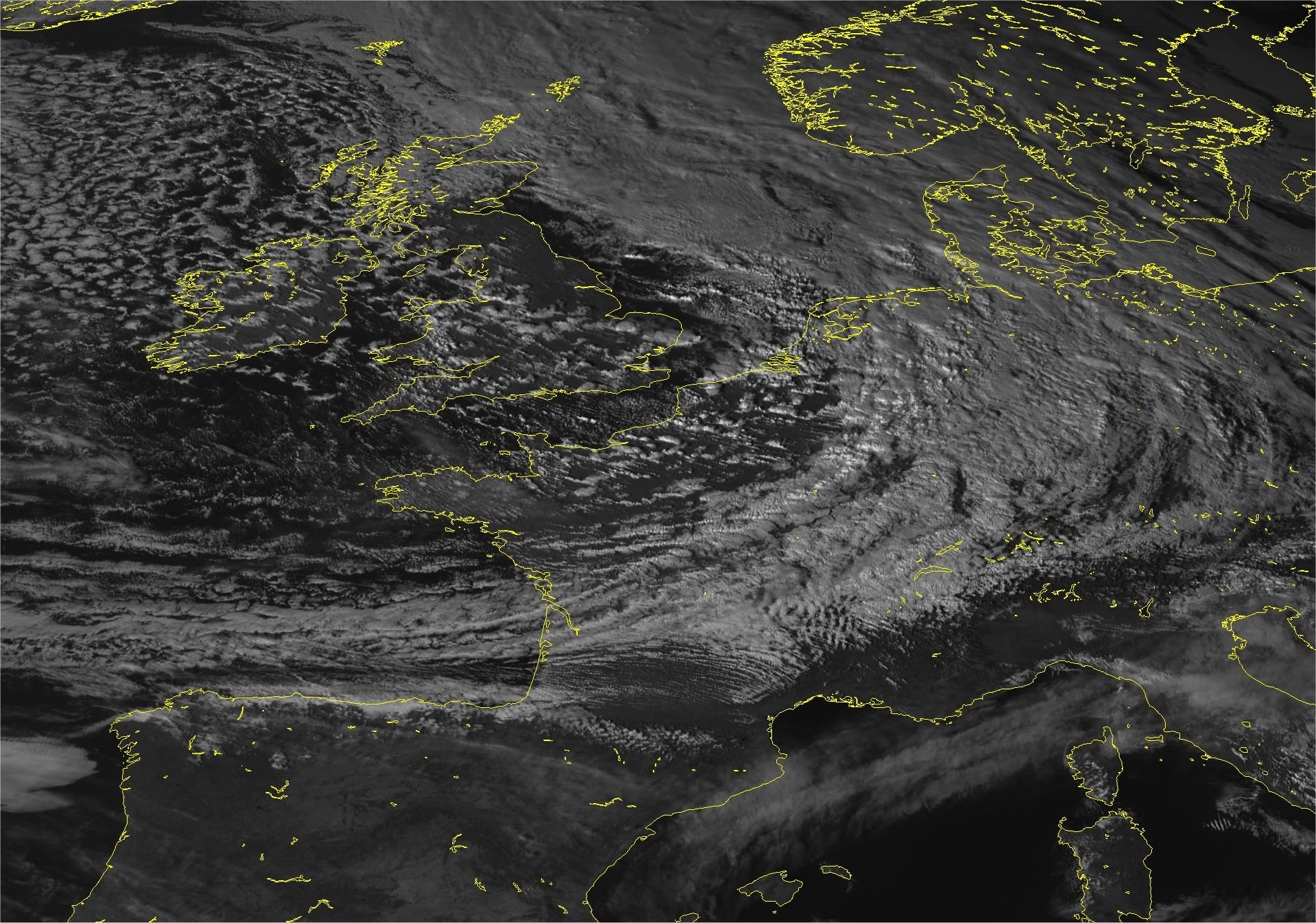 Image satellite visible du 21 octobre 2014 à 14h TU Image satellite visible du 21 octobre 2014 à 14h TU