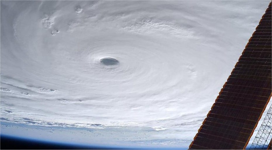 Le super-typhon Soudelor vu de la station spatiale internationale. © NOAA