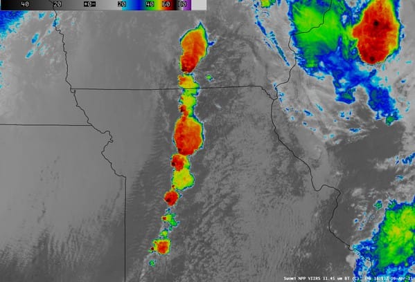 Image satellite IR VIIRS de 16h45 TU - CIMSS Image satellite IR VIIRS de 16h45 TU - CIMSS
