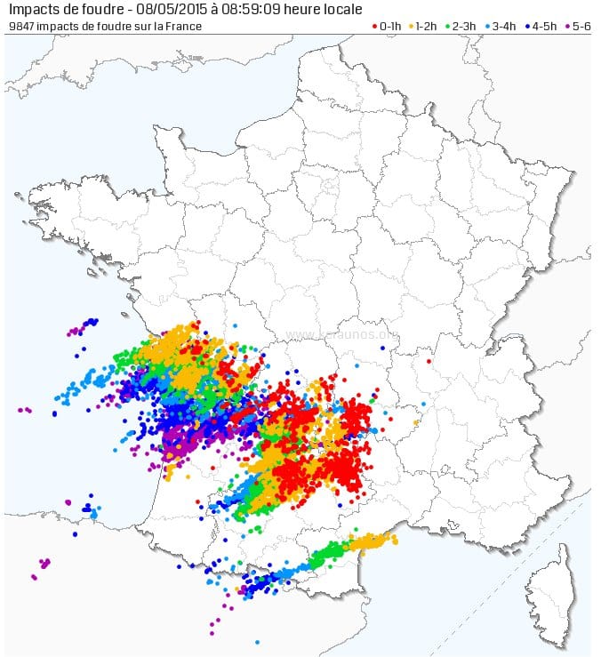 Activité foudre entre 3h et 9h locales Activité foudre entre 3h et 9h locales