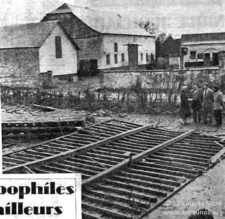 Tornade EF3 de Cartignies (Nord) du 9 mai 1958 - Toiture d'une grange arrachée d'un seul bloc à Haut-Lieu, route d'Etroeungt. © Archives La Voix du Nord Tornade EF3 de Cartignies (Nord) du 9 mai 1958 - Toiture d'une grange arrachée d'un seul bloc à Haut-Lieu, route d'Etroeungt. © Archives La Voix du Nord
