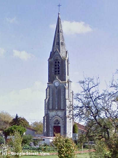 Tornade EF3 du Fief-Sauvin (Maine-et-Loire) du 13 décembre 1978 - Effets de la tornade sur l'église Notre-Dame de Villeneuve, dont il ne reste que le clocher (c) - Google Street View (octobre 2008) Tornade EF3 du Fief-Sauvin (Maine-et-Loire) du 13 décembre 1978 - Effets de la tornade sur l'église Notre-Dame de Villeneuve, dont il ne reste que le clocher (c) - Google Street View (octobre 2008)