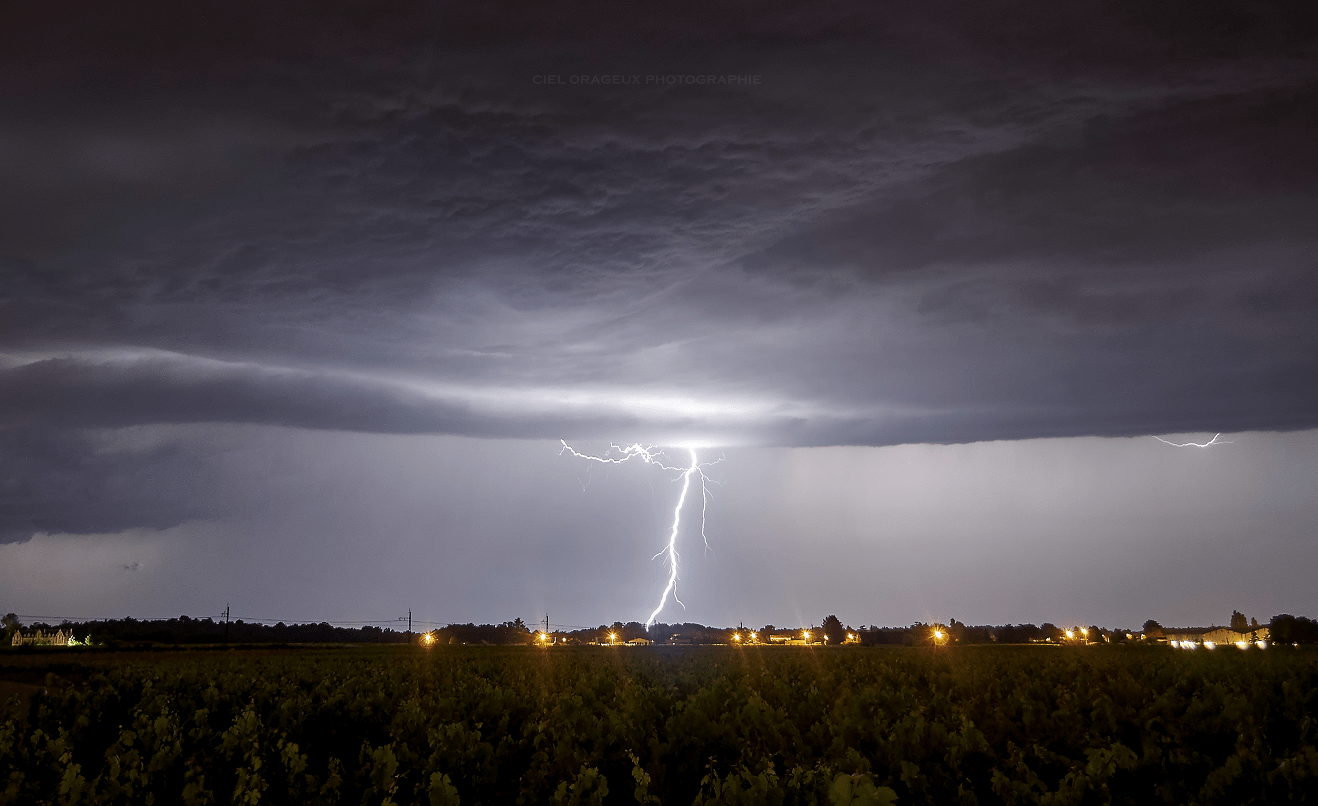 Impact positif sous une ligne orageuse dans le Sud-Médoc (33) - 18/06/2019 22:50 - Mickael Cumulus