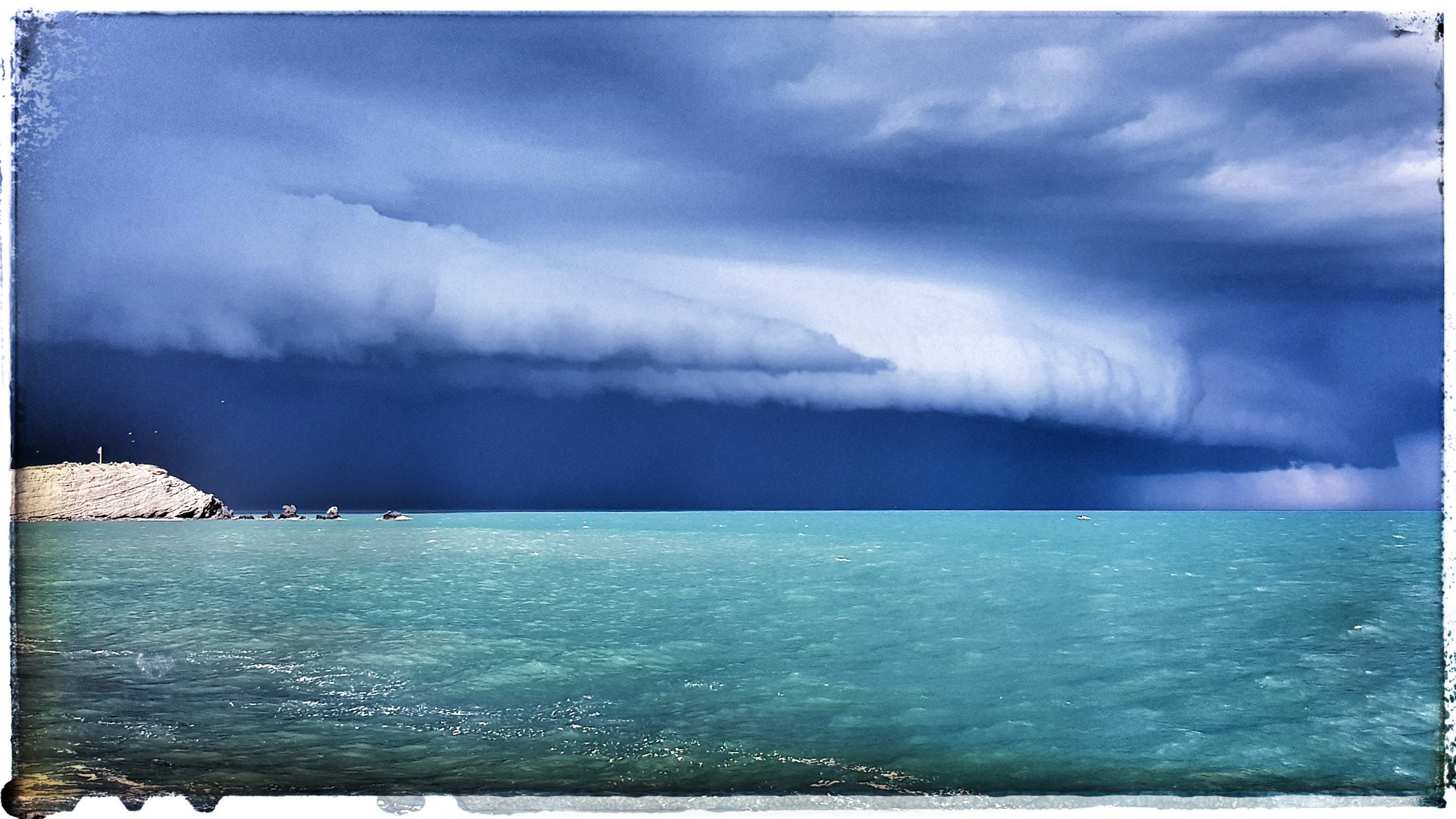 Cellule orageuse au-dessus du Cap d'Agde - 07/04/2019 17:10 - Olivier DETAMBEL