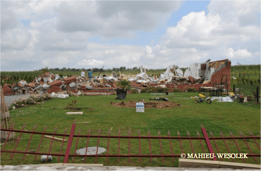 Dégâts consécutifs à la tornade EF4 de Hautmont le 3 août 2008 - (c) KERAUNOS