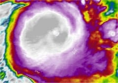Le cyclone Amos passe au plus près de Wallis et Futuna le 22 avril