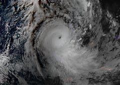 Le cyclone tropical Donna concerne la Nouvelle Calédonie le 9 mai