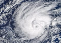 L'ouragan Alex et l'ouragan Pali, deux cyclones tropicaux inédits en ce mois de janvier