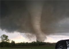 Puissante tornade sur l'Oklahoma en fin de journée du 9 mai 2016