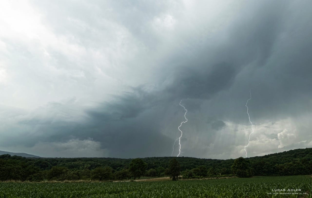 Supercellules dans les Vosges le 12 juin 2015