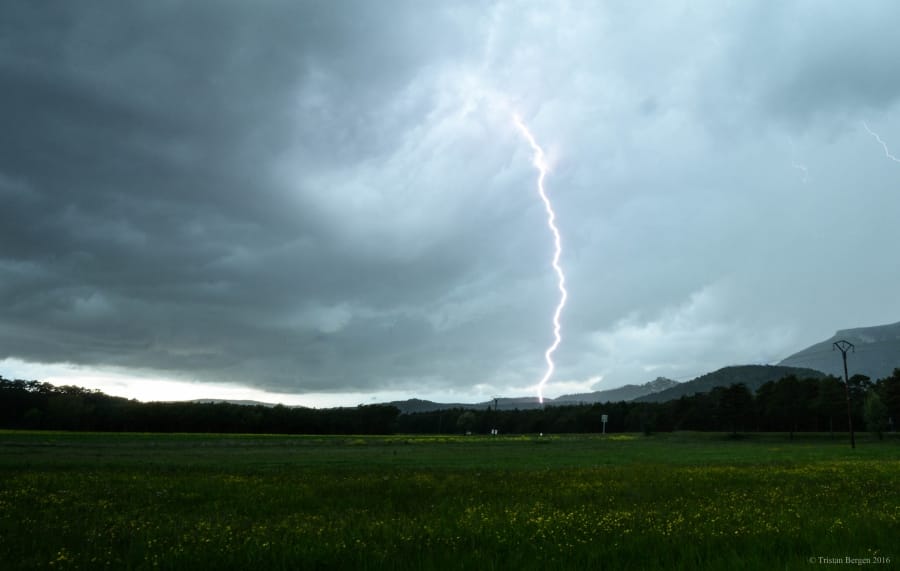 Foudre entre Alpes-de-Haute-Provence et Var le 14 mai