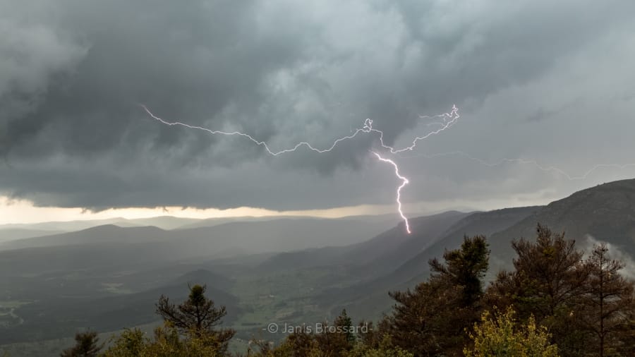 Orage sur le sud-est le 14 mai 2016 - Janis Brossard