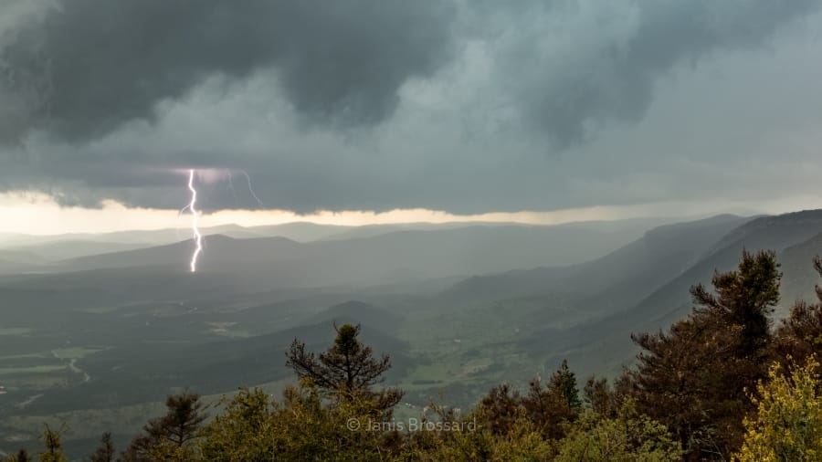 Orage sur le sud-est le 14 mai 2016 - Janis Brossard