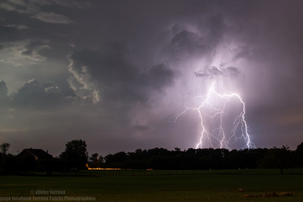 Orage entre Haute-Savoie et Suisse le 8 septembre 2014. - (c) Olivier et Aurélie FERREUX
