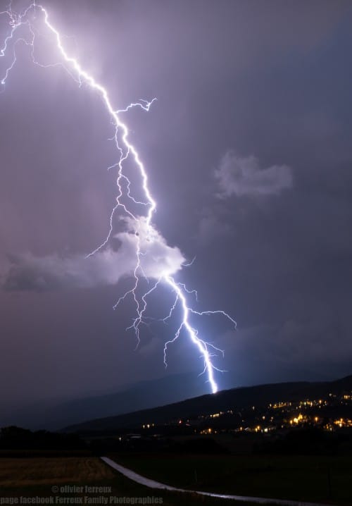 Orage entre Haute-Savoie et Suisse le 8 septembre 2014. - (c) Olivier et Aurélie FERREUX