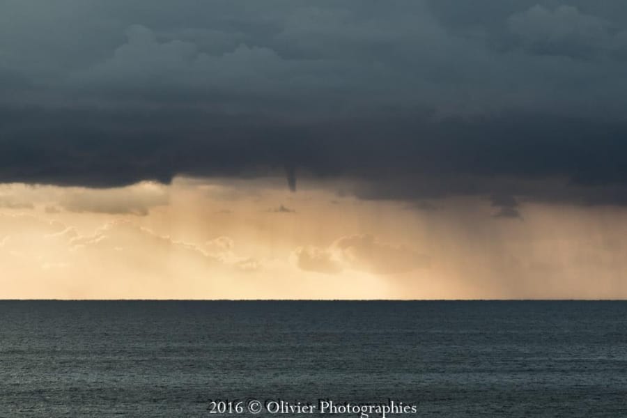 Orage au large du Var le 1er mai 2016