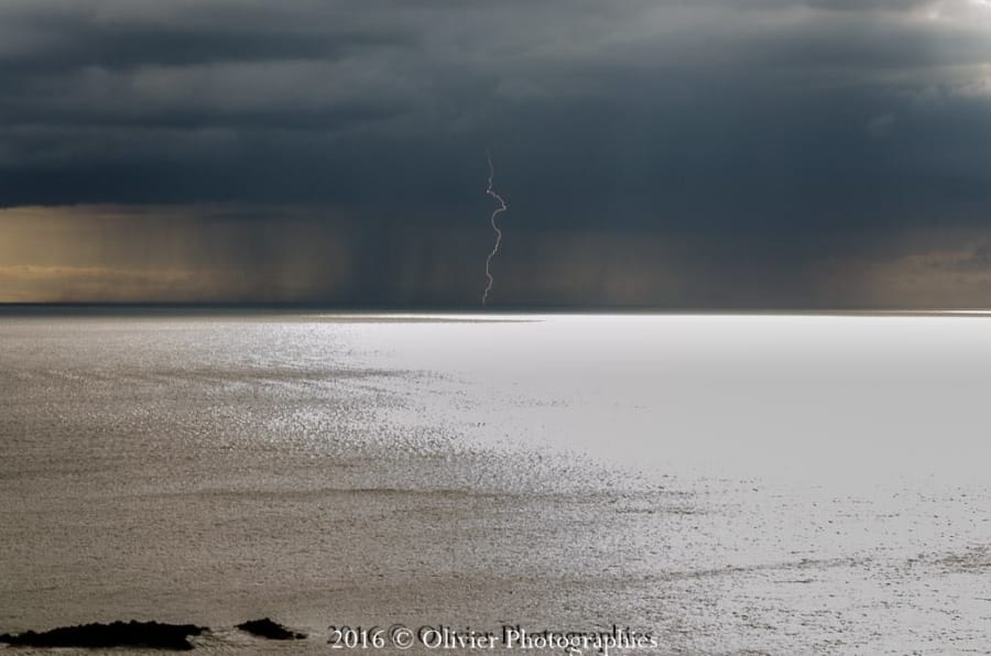 Orage au large du Var le 1er mai 2016