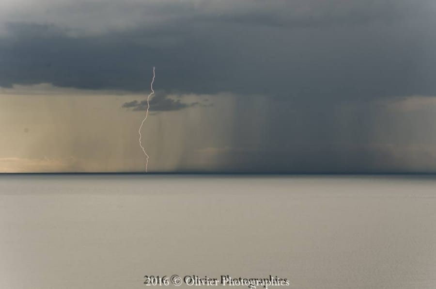 Orage au large du Var le 1er mai 2016