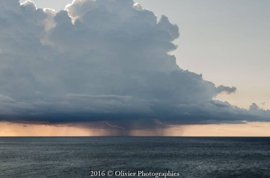 Orage au large du Var le 1er mai 2016