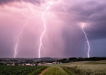 Orage et foudre ramifiée en Alsace, le 18 juin 2021