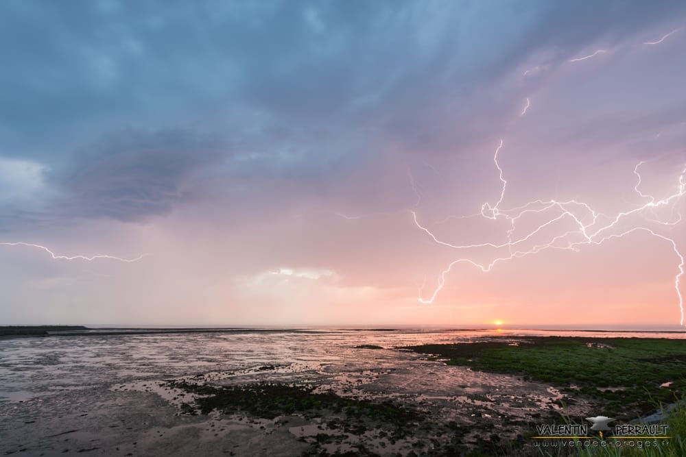 Superbes ambiances sous les orages du 22 juin en Vendée