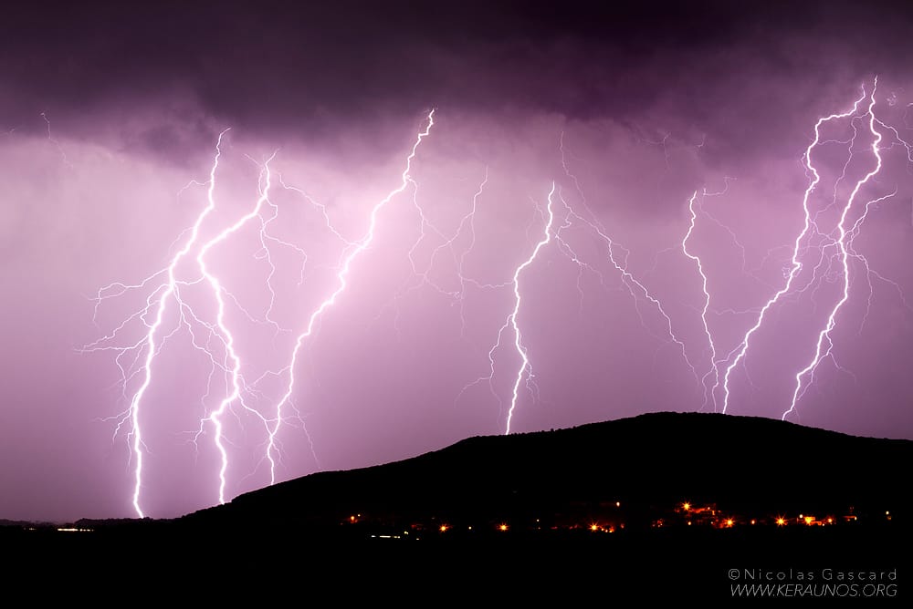 Orages stationnaires et très électriques dans l'Hérault le 14 septembre