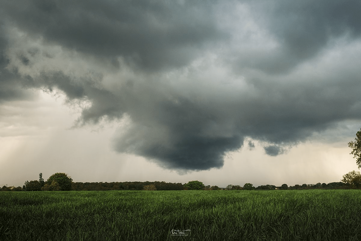 Orage en rotation dans l'Allier le 26 avril 2015