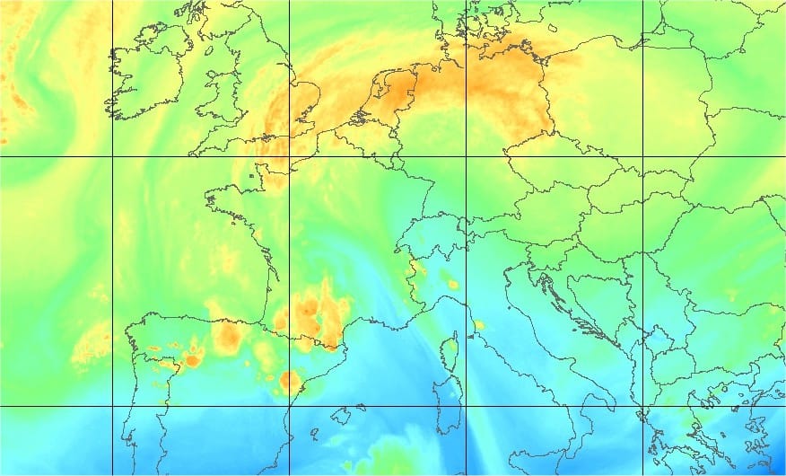 Image satellite vapeur d'eau du 16 juillet 2013 à 18h30 locales.