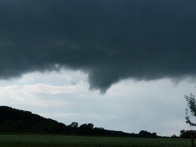 Rotation sous un nuage d'orage le 27 juin 2013. (c) S. KLEIN