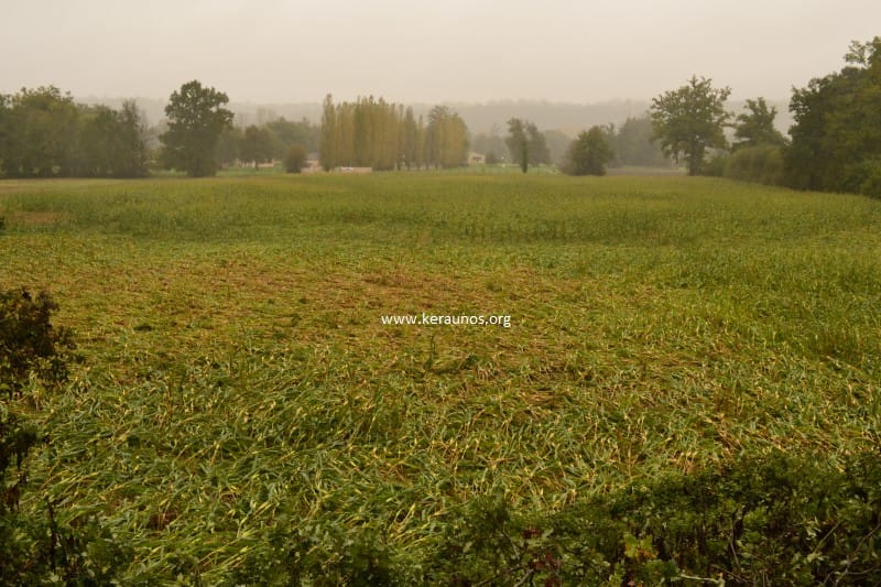 Dommages consécutifs à un phénomène venteux destructeur le 4 novembre 2013. (c) KERAUNOS