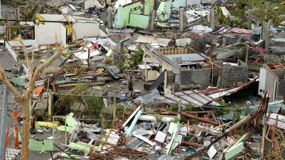 Dévastations causées par le super-typhon Haiyan sur les Philippines, à Tacloban (NOEL CELIS/AFP/Getty Images).