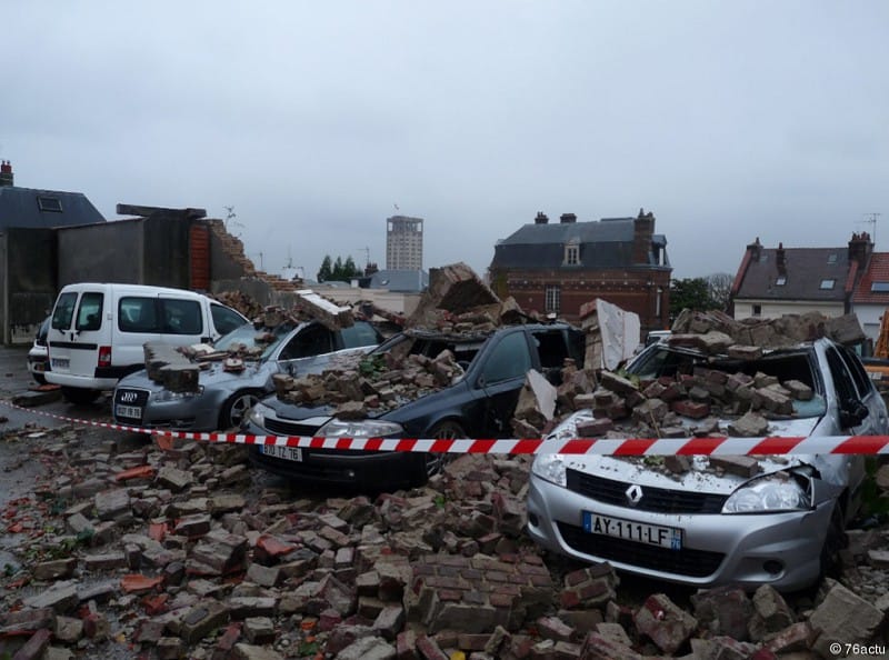 Mur effondré au Havre, le 20 novembre 2013. (c) Jérôme Perrot / 76actu.fr
