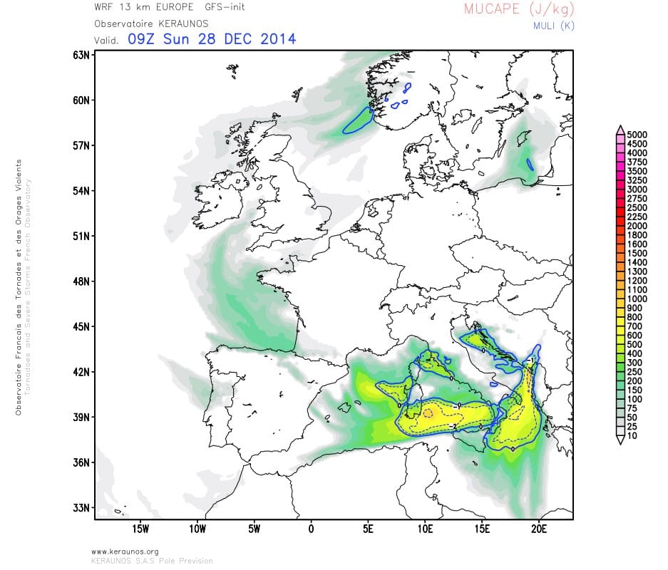 MUCAPE et MULI, le 28 décembre 2014 à 10h locales. Modèle WRF 13 km Europe. Run du 27.12.2014 12Z. © KERAUNOS MUCAPE et MULI, le 28 décembre 2014 à 10h locales. Modèle WRF 13 km Europe. Run du 27.12.2014 12Z. © KERAUNOS