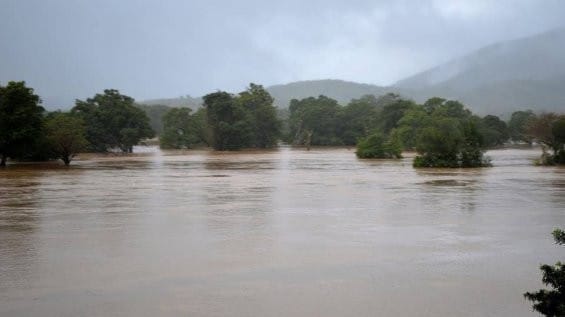 Inondations en Nouvelle-Calédonie après l'épisode pluvio-orageux du 3 au 5 février Inondations en Nouvelle-Calédonie après l'épisode pluvio-orageux du 3 au 5 février