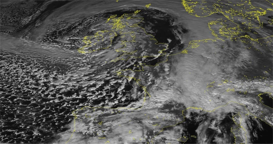 Image satellite visible le 5 février à 12h TU