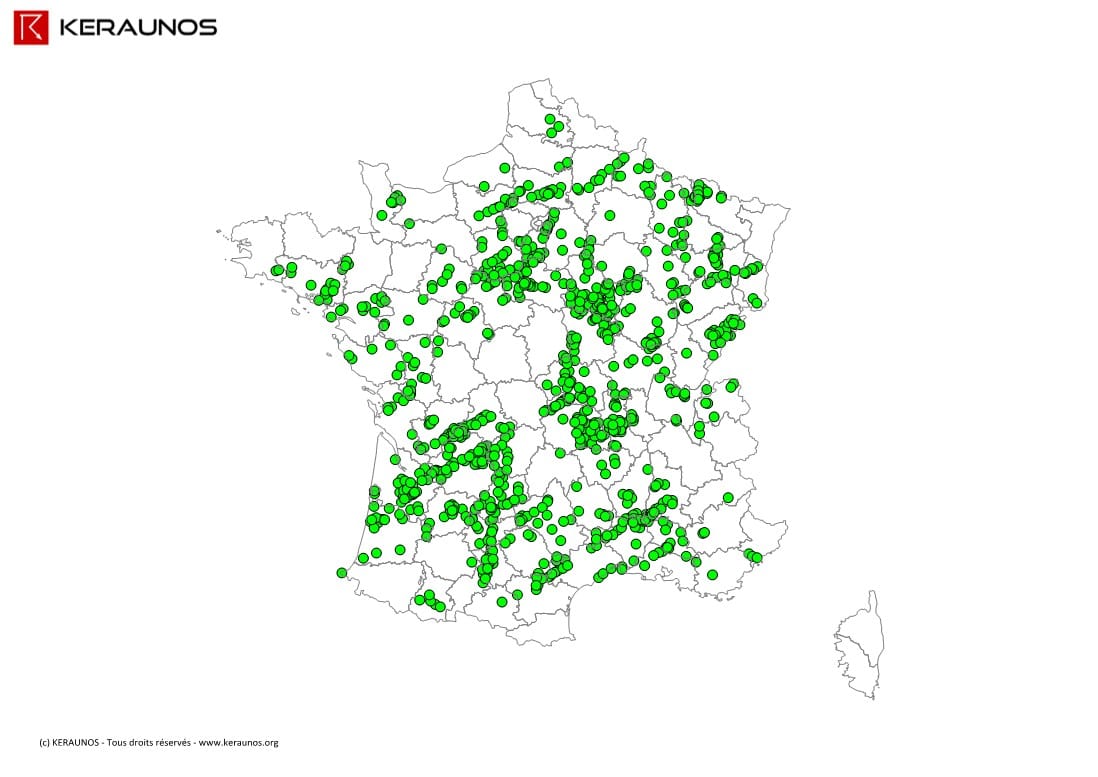 Carte des chutes de grêle (> 2 cm) relevées en France en 2013. (c) KERAUNOS