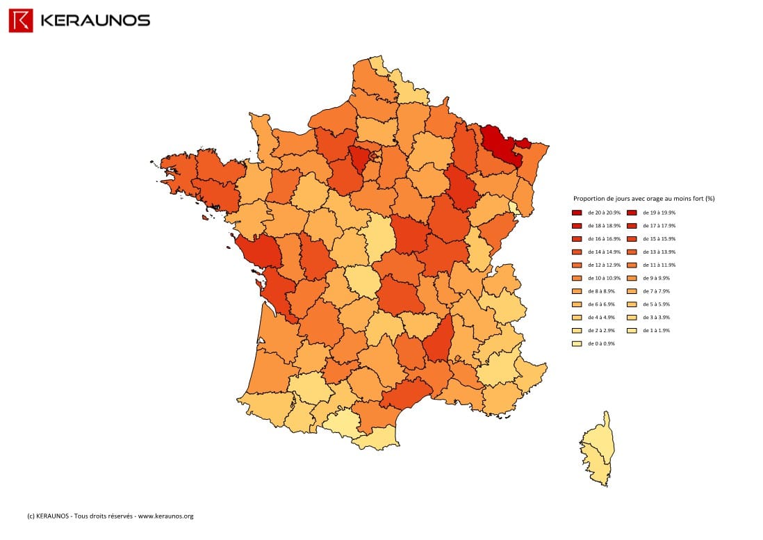 Carte de la proportion du nombre de jours avec orage fort  sur le nombre de jours avec orage en France en 2013. (c) KERAUNOS