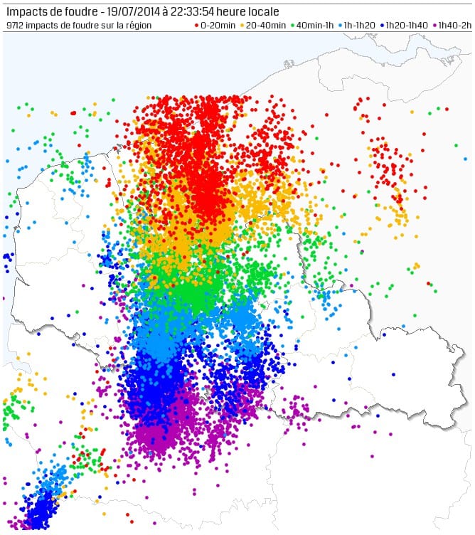Impacts de foudre détectés par le réseau Blitzortung entre 20h33 et 22h33 locales le 19 juillet 2014. (c) KERAUNOS