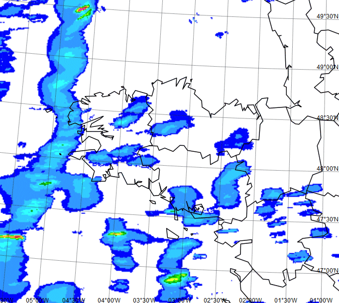Animation radar du 3 mars 2014, entre 04h00 et 04h45 locales. Ligne de grains orageuse et très venteuse sur le Finistère. (c) Météo France