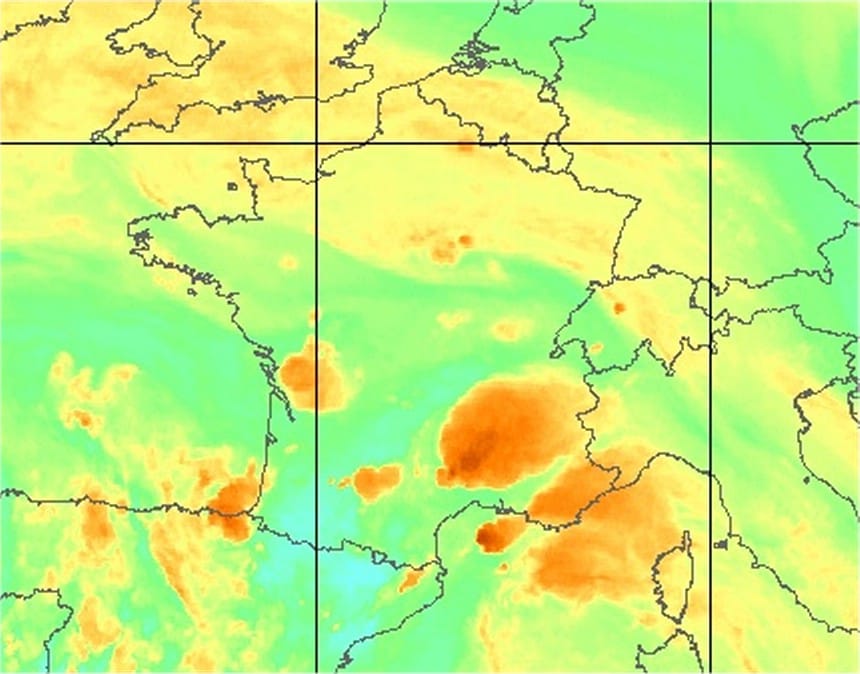 Image satellite de 19h45 locales - NRL Image satellite de 19h45 locales - NRL