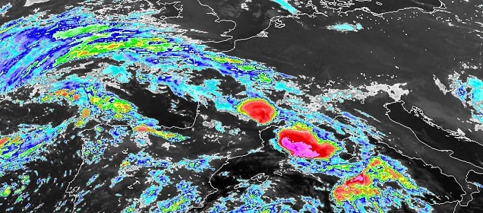 Image satellite infrarouge du 17 septembre 2014 à 07h00 locales. © Météosat Image satellite infrarouge du 17 septembre 2014 à 07h00 locales. © Météosat
