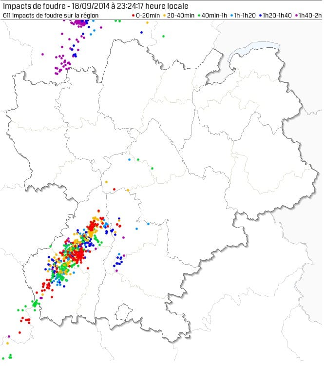 Impacts de foudre relevés en 2h entre 21h25 et 23h25 - Blitzortung Impacts de foudre relevés en 2h entre 21h25 et 23h25 - Blitzortung