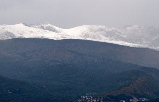 Orage de grêle près de Porté-Puymorens (66), le 7 septembre 2014. (c) F. BERLIC, via L'Indépendant Orage de grêle près de Porté-Puymorens (66), le 7 septembre 2014. (c) F. BERLIC, via L'Indépendant