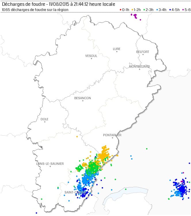 Activité foudre le 11 août 2015 entre 15h44 et 21h44 locales. © KERAUNOS / données Blitzortung
